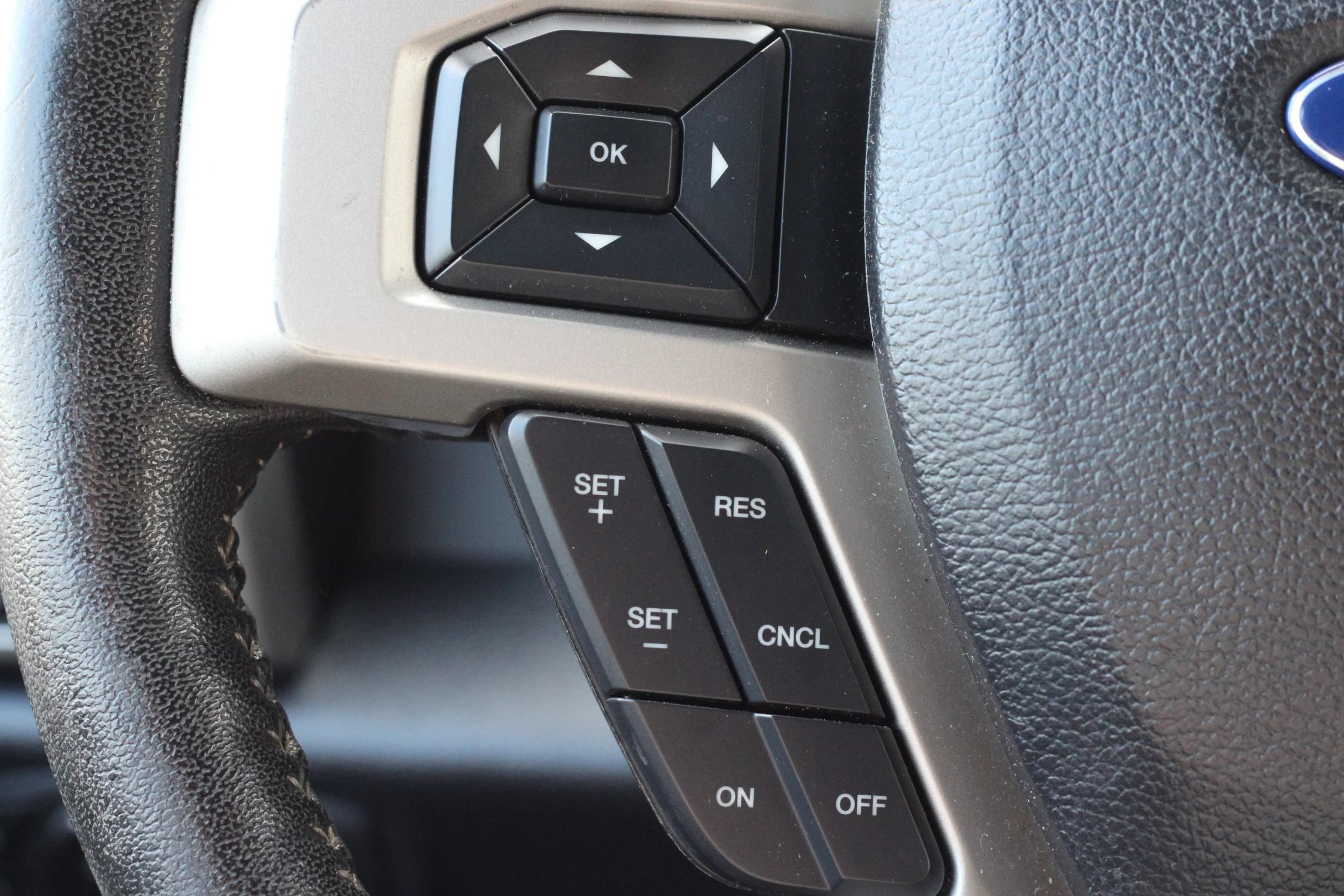 Used 2019 Ford F150 Lariat AWD/4WD image 16