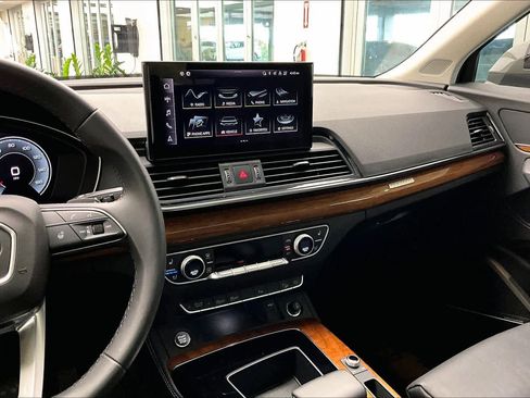 Certified 2023 Audi Q5 2.0T Premium Plus w/ Premium Plus Package image 6