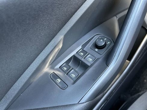 Used 2019 Volkswagen Jetta S FWD image 19