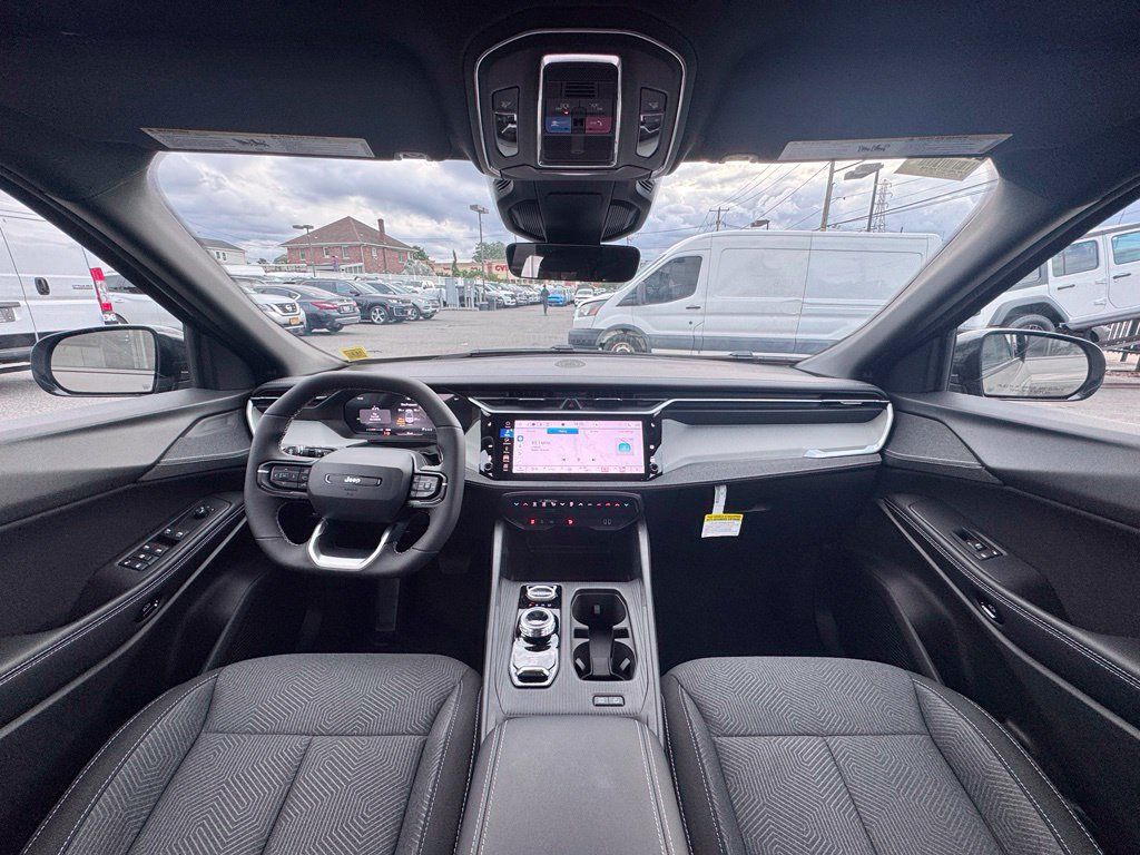 New 2026 Jeep Cherokee Laredo AWD/4WD image 26