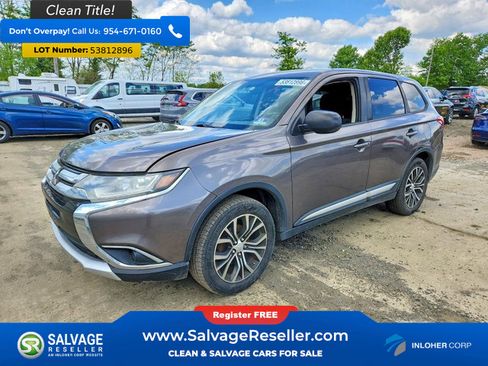 Used 2017 Mitsubishi Outlander ES AWD/4WD image 1