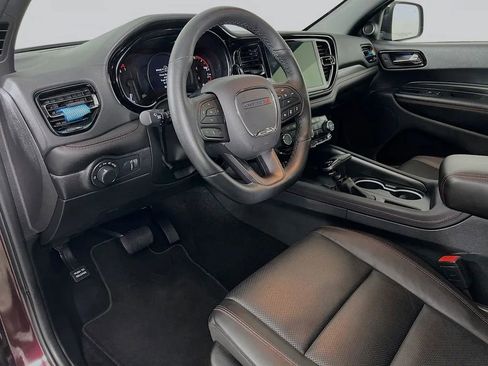 Used 2025 Dodge Durango GT image 10