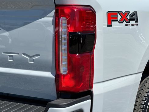 New 2026 Ford F250 XL image 23