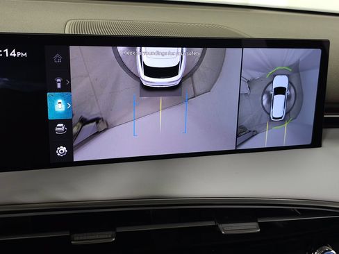 New 2026 Genesis GV70 2.5T Advanced AWD/4WD image 23