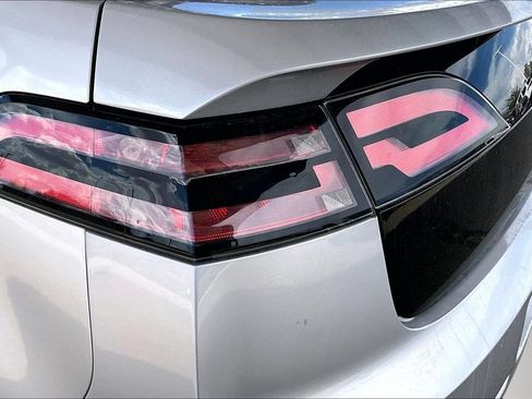 Used 2012 Chevrolet Volt Premium w/ Premium Trim Package FWD image 19