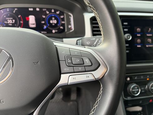 Used 2022 Volkswagen Atlas SE AWD/4WD image 29