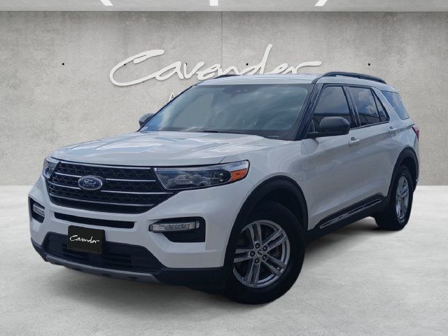 Used 2023 Ford Explorer XLT w/ Equipment Group 202A RWD image 1