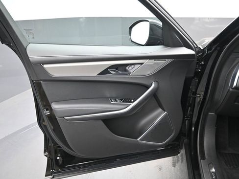 Certified 2026 Jaguar F-PACE R-Dynamic S image 19