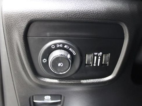 Used 2024 Jeep Grand Cherokee L Limited w/ Luxury Tech Group II AWD/4WD image 40