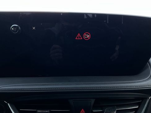 Used 2025 Buick Encore GX Preferred image 30