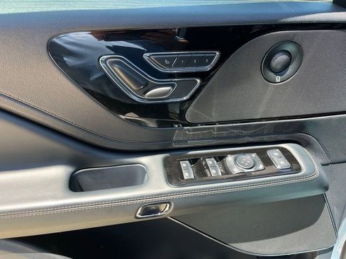 Used 2026 Lincoln Aviator AWD image 41