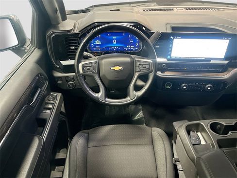 Used 2023 Chevrolet Silverado 1500 LT image 22