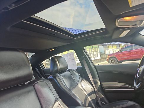 Used 2022 Dodge Charger SXT w/ Leather Interior Group image 13