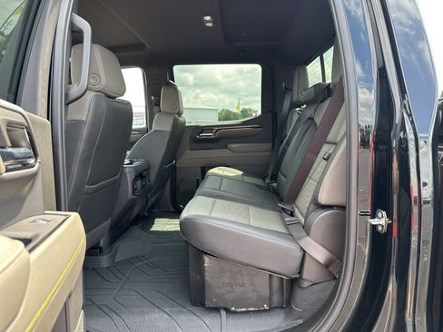 Used 2024 Chevrolet Silverado 1500 ZR2 w/ Technology Package image 31