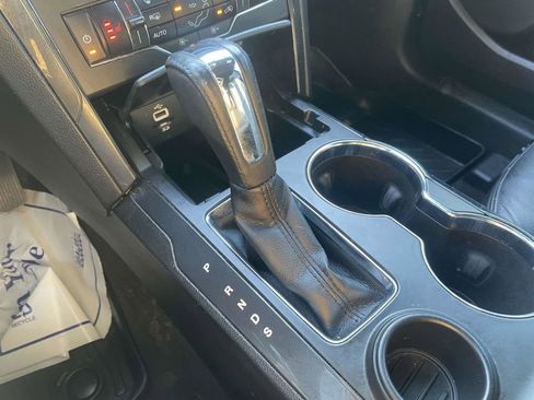 Used 2016 Ford Explorer XLT w/ Equipment Group 202A image 41
