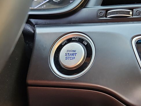 Used 2018 Hyundai Sonata Limited FWD image 21