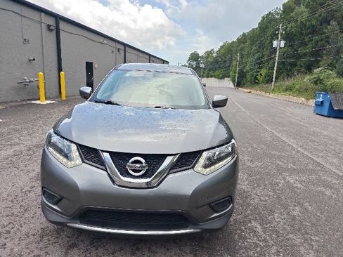 Used 2016 Nissan Rogue S FWD image 7