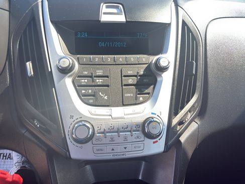 Used 2014 Chevrolet Equinox LS FWD image 18