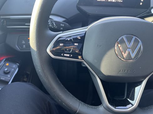 Used 2023 Volkswagen ID.4 S RWD image 16
