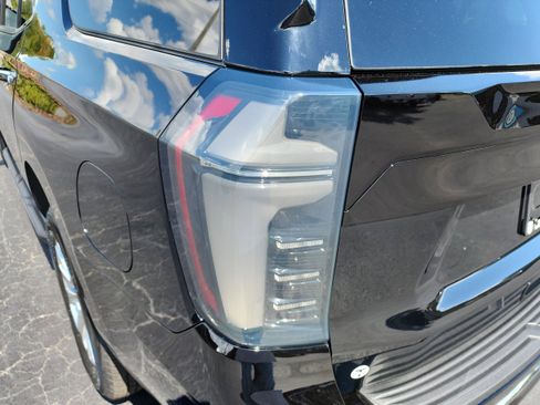 New 2026 Chevrolet Tahoe Premier image 8