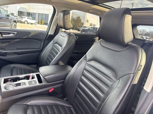 Used 2024 Ford Edge SEL w/ Convenience Package image 23