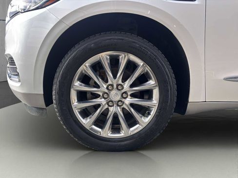 Used 2021 Buick Enclave Premium w/ Sun and Sites Package image 22