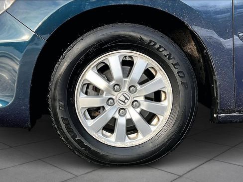 Used 2010 Honda Odyssey EX image 9