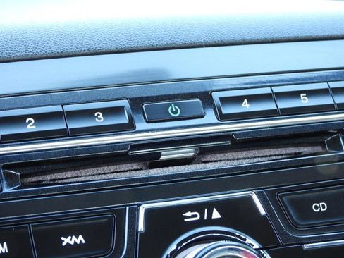 Used 2013 Honda Civic Hybrid Sedan image 49