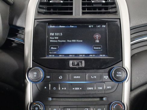 Used 2015 Chevrolet Malibu LT w/ Power Convenience Package FWD image 28