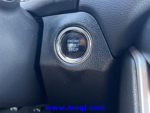 Used 2019 Toyota RAV4 XLE image 8