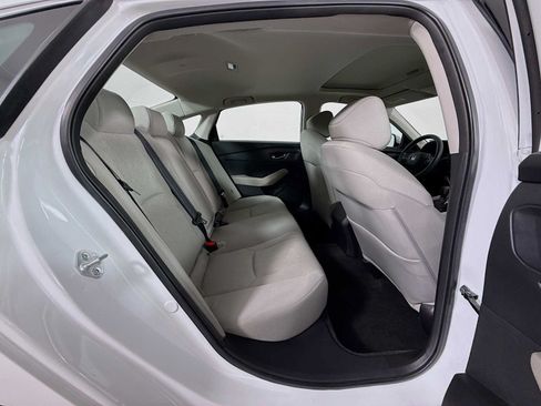Certified 2023 Honda Accord EX image 23