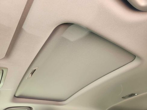 Certified 2018 Honda CR-V Touring image 24