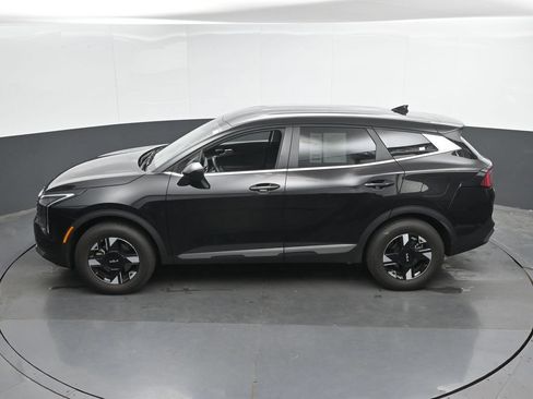 Used 2026 Kia Sportage LX AWD/4WD image 37