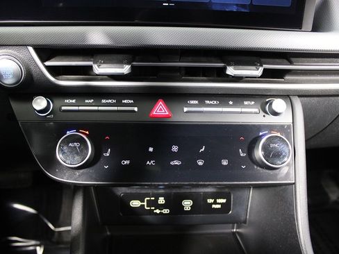 Used 2024 Hyundai Sonata SEL image 19