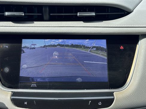 Certified 2023 Cadillac XT5 Premium Luxury AWD/4WD image 17