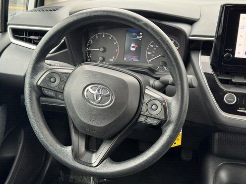 Used 2024 Toyota Corolla LE FWD image 14