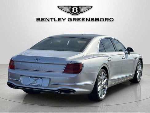 New 2026 Bentley Flying Spur Plug-In Hybrid AWD/4WD image 10
