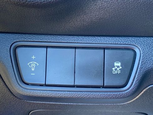 Certified 2023 Kia Forte LXS image 20