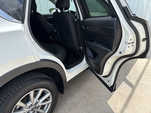 Used 2023 MAZDA CX-5 AWD 2.5 S w/ Select Package image 15