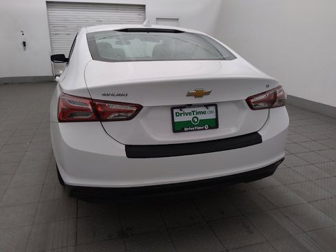 Used 2021 Chevrolet Malibu LT FWD image 6