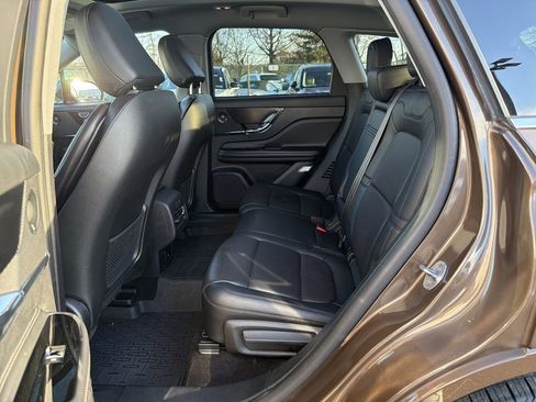 Certified 2022 Lincoln Corsair Reserve w/ Equipment Group 201A image 13