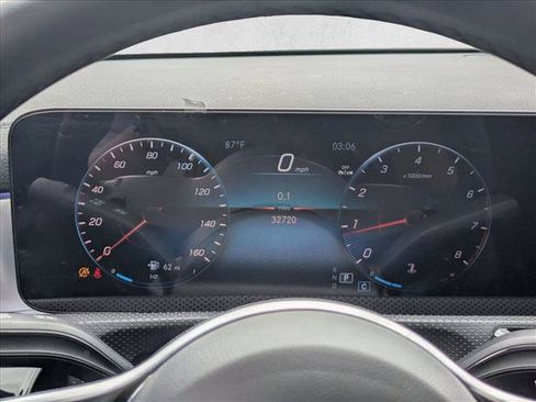 Used 2023 Mercedes-Benz CLA 250 image 10
