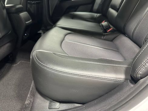Used 2022 Kia K5 GT-Line FWD image 38