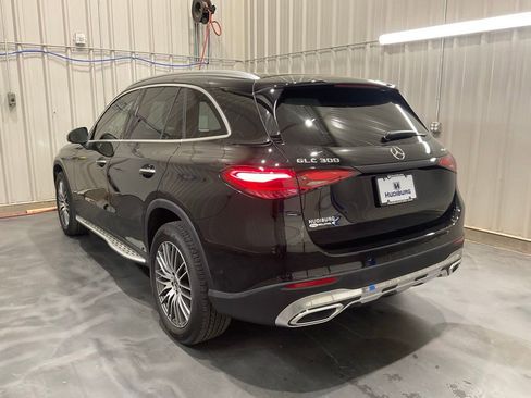 Used 2024 Mercedes-Benz GLC 300 4MATIC image 24