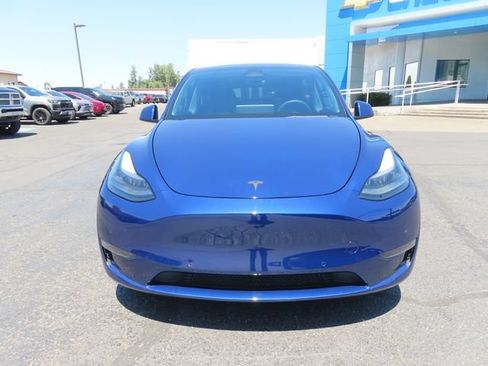 Used 2022 Tesla Model Y Performance AWD/4WD image 2