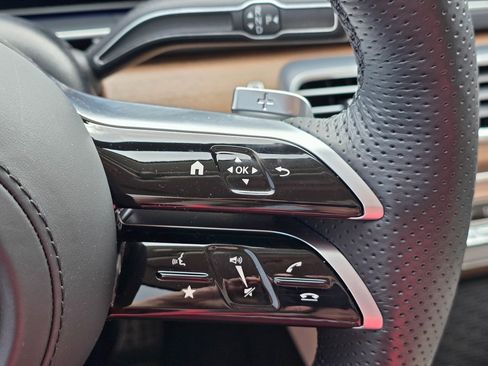 Used 2024 Mercedes-Benz GLS 450 GLS 450 image 26