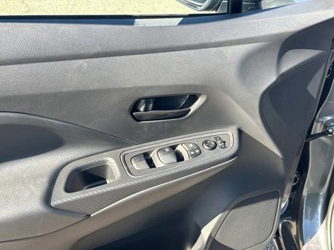 New 2025 Nissan Versa S w/ Trunk Package image 21