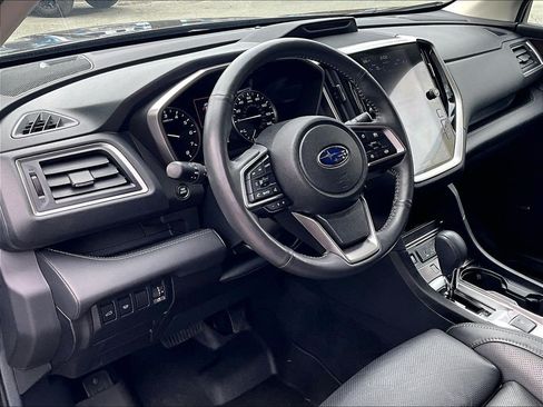 Used 2024 Subaru Ascent Touring AWD/4WD image 14