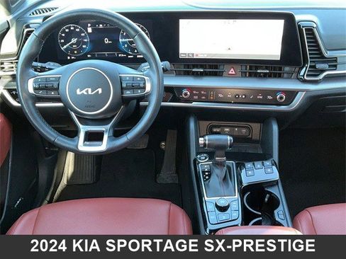 Used 2024 Kia Sportage SX image 11