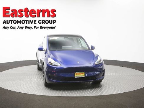 Used 2023 Tesla Model Y Long Range AWD/4WD image 46